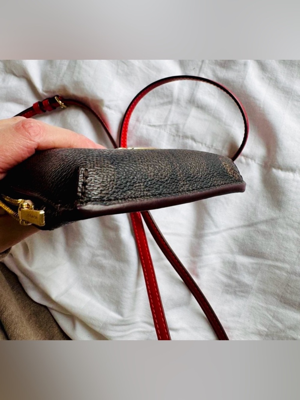 Coach Brown And Red Phone Holder Wallet Bag With Strap And Signature Logo - Picture 5 of 6